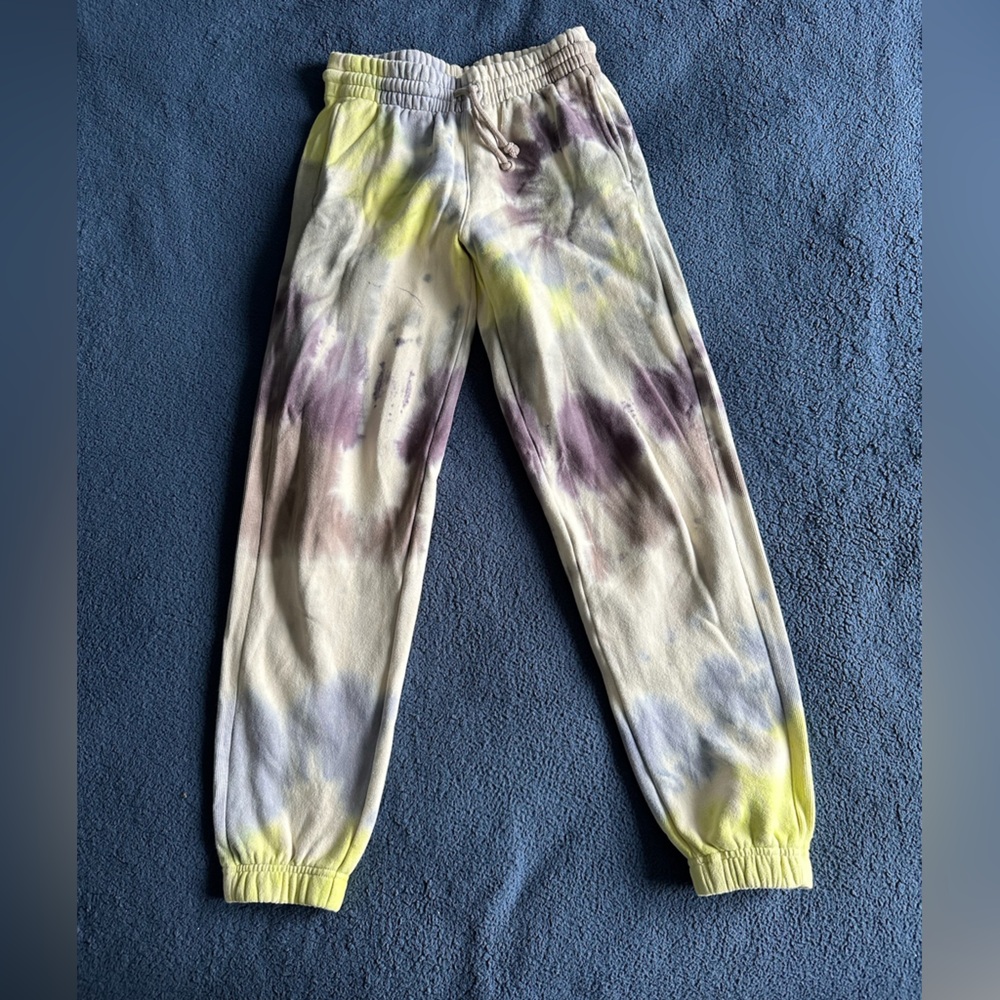 Aritzia TNA tie dye sweatpants